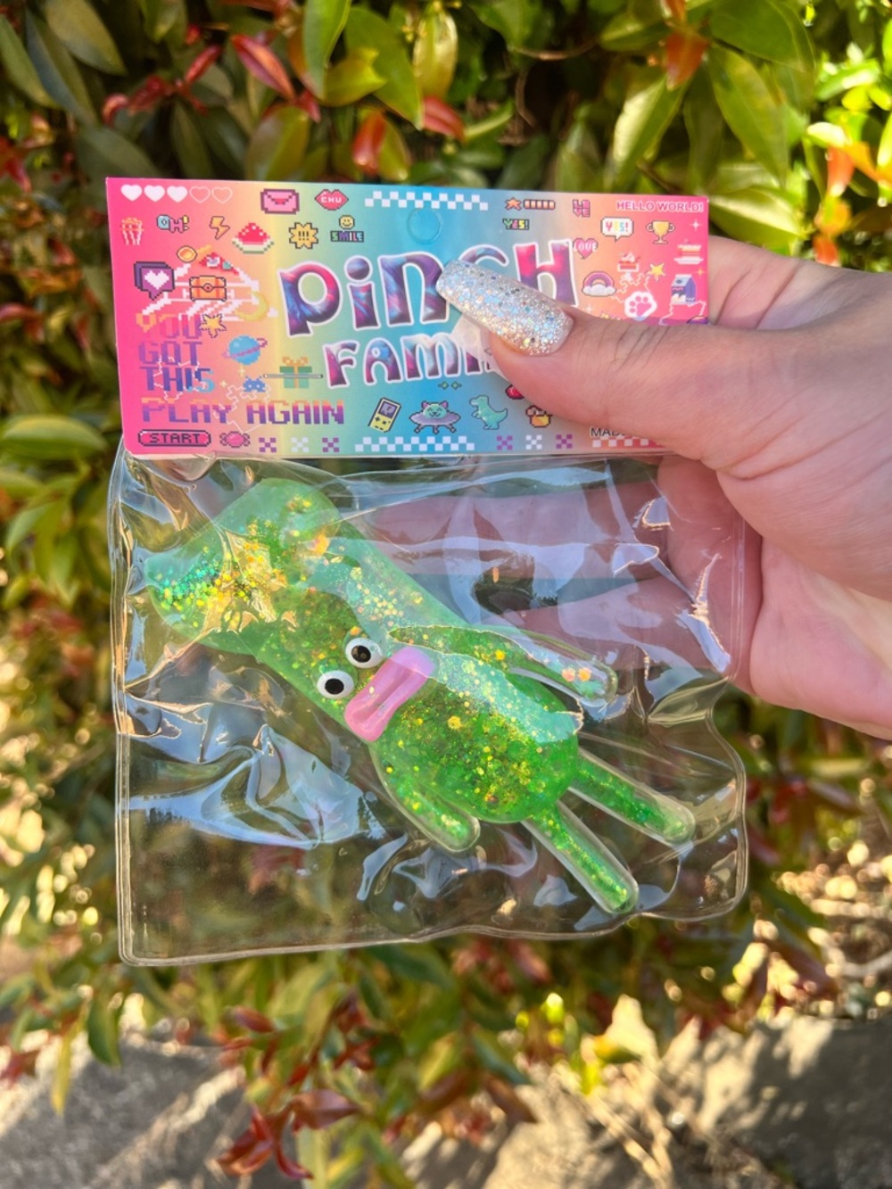 GLITTER SMILEY SQUISHY TOY